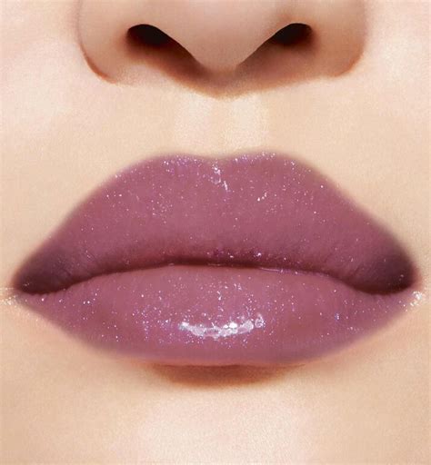 labial con acido hialuronico dior